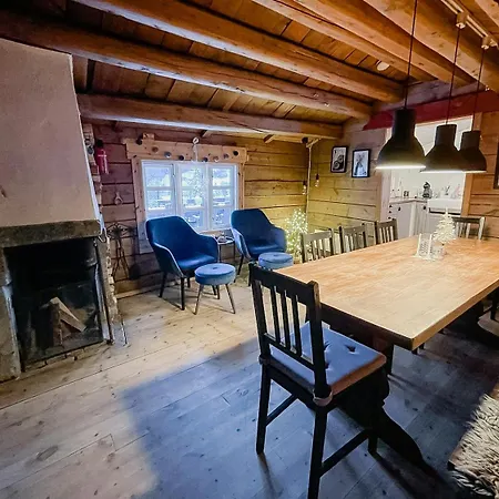 Traditional Charm And Modern Style In Vaga Casa vacanze Vågåmo